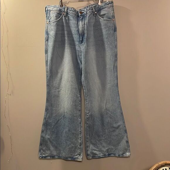 Wrangler Blue Flare Wide Leg Jeans - Picture 2 of 16